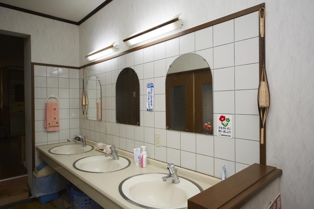 Hotel Nashikisou Toyooka  Esterno foto
